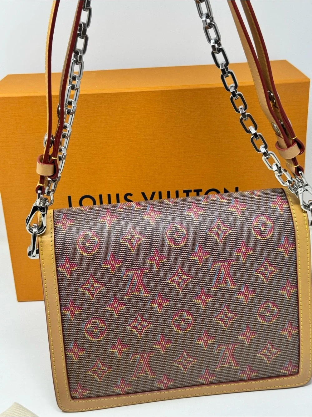 💯Authentic LOUIS VUITTON Monogram LV Pop Dauphine MM Rose - Picture 4 of 14